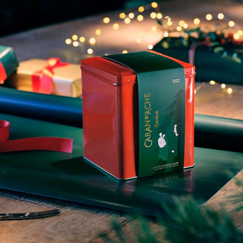 Temperówka-Caran-d'Ache-na-korbkę-Wonder-Forest-CD455-021