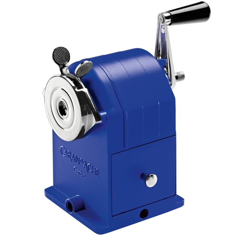 Temperówka-Caran-d'Ache-na-korbkę-Klein-Blue--CD455-648