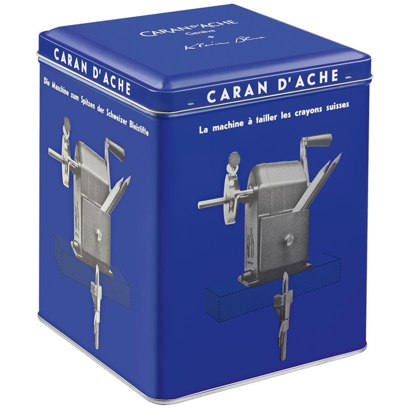 Temperówka-Caran-d'Ache-na-korbkę-Klein-Blue--CD455-648