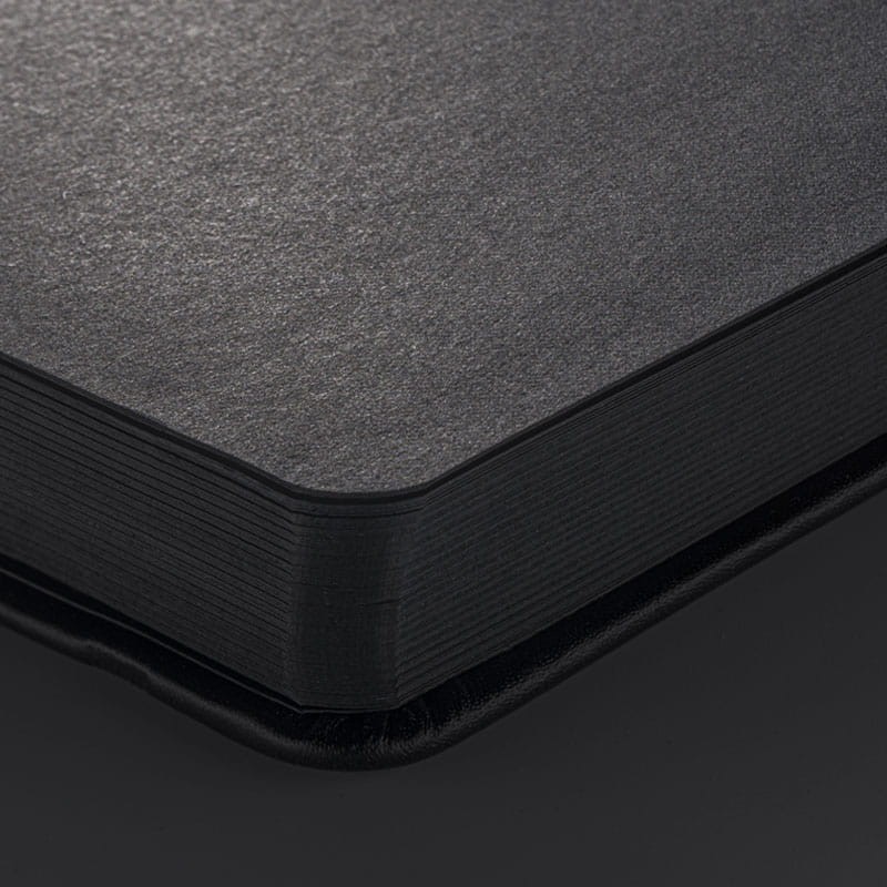 Sketch-note-book-black-paper-9x14-Sakura_1.jpg
