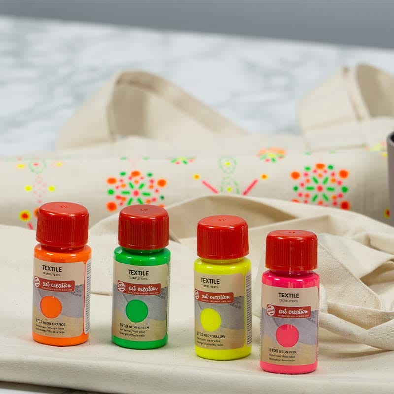 Farby-do-tkanin-zestaw-Textile-Set-Art-Creation-4x50-ml-Neon-06.jpg