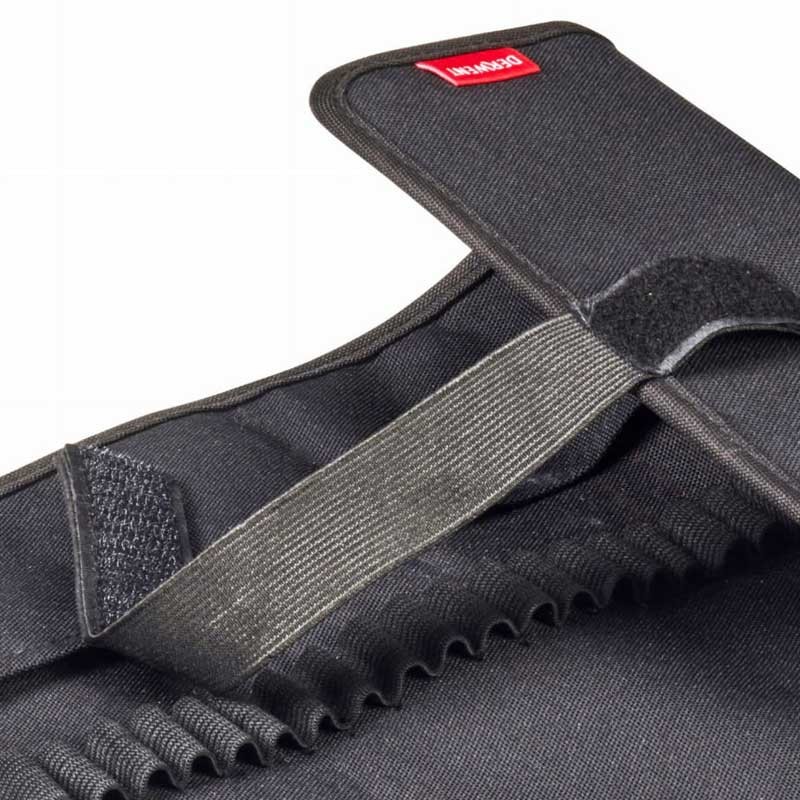 Piórnik-zwijany-na-kredki-Derwent-czarny-2306206-07