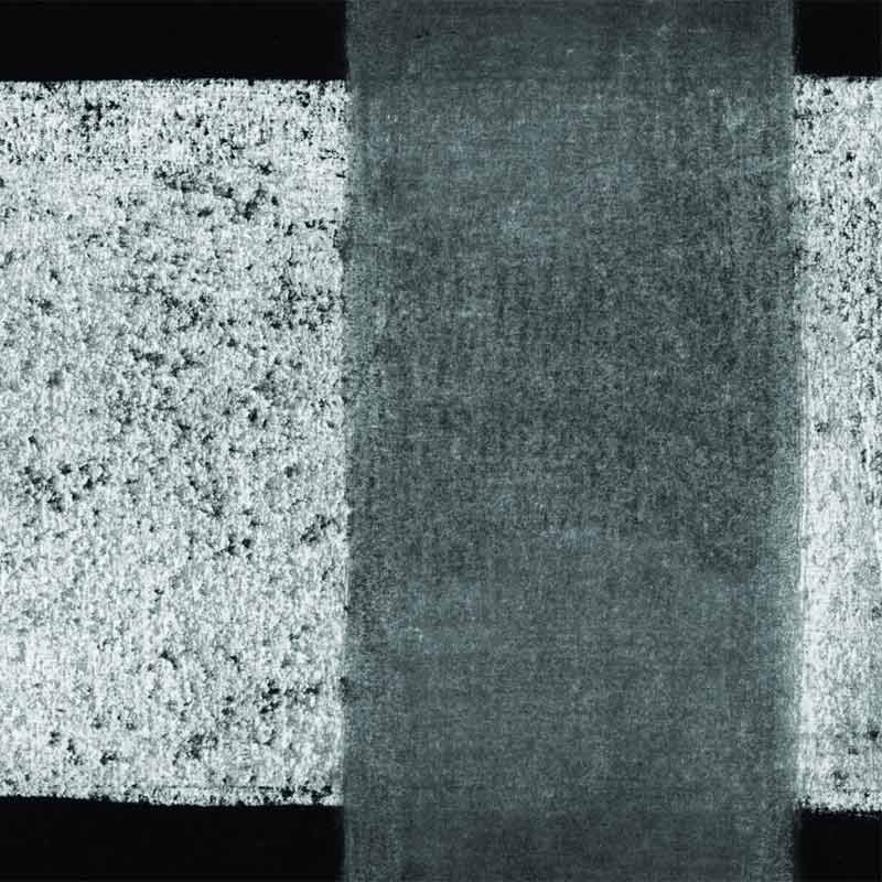 Węgiel-w-sztyfcie-Derwent-Charcoal-XL-06-White-03