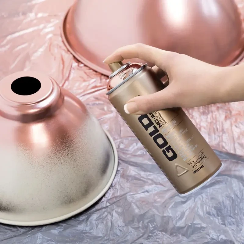 Farba w sprayu Montana Gold 400 ml Chrome Effect M 1000 Silverchrome 08