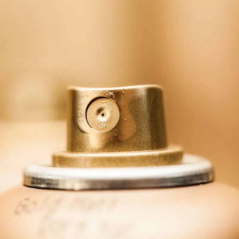 Farba w sprayu Montana Gold 400 ml Chrome Effect M 2000 Copperchrome 05