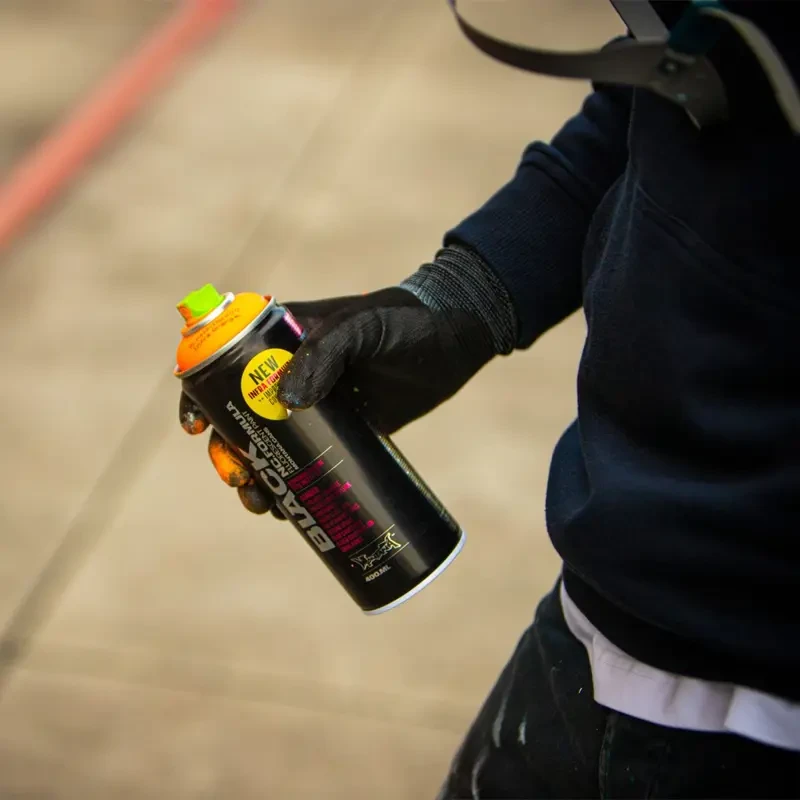 Farba w sprayu Montana Black 400 ml IN 1000 Infra Yellow 08