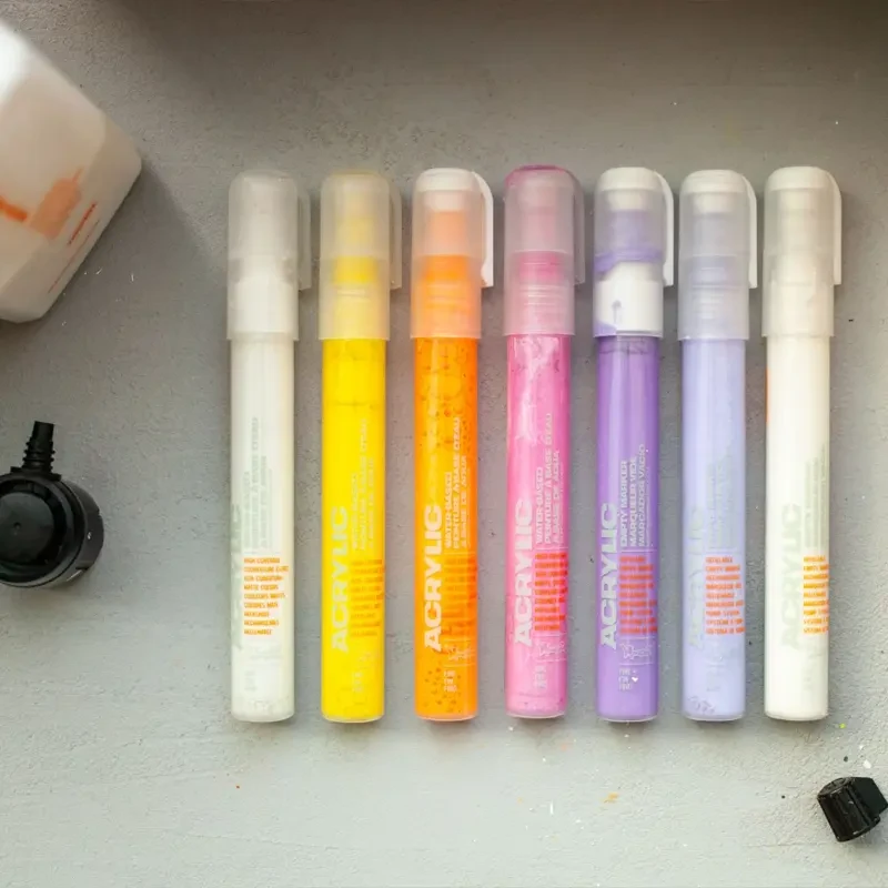 Pusty marker Montana Acrylic Fine 2 mm 05