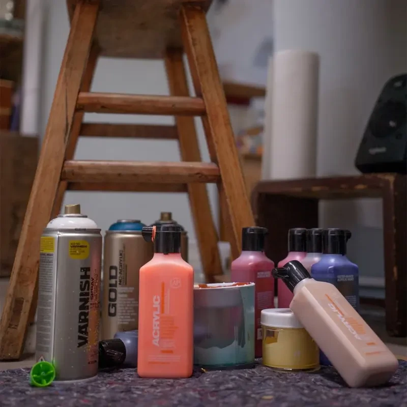 Farba Montana Acrylic Paint Refill 180 ml SH 9120 White Pure 06