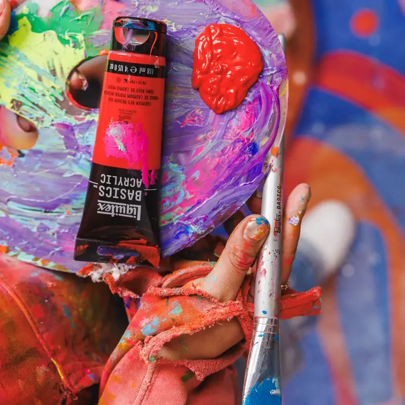 Farba akrylowa Liquitex Basics Acrylic 118 ml - 345 Metallic red 03