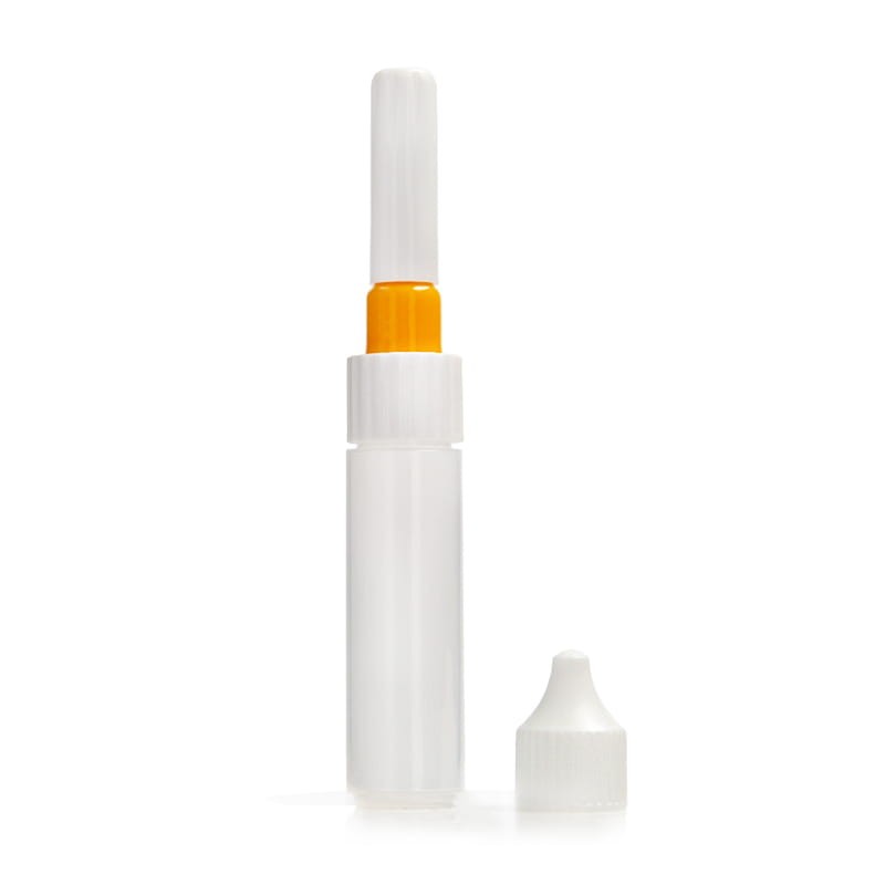 Butelka z aplikatorem precyzyjnym 0.8 mm Pentart 20 ml 04