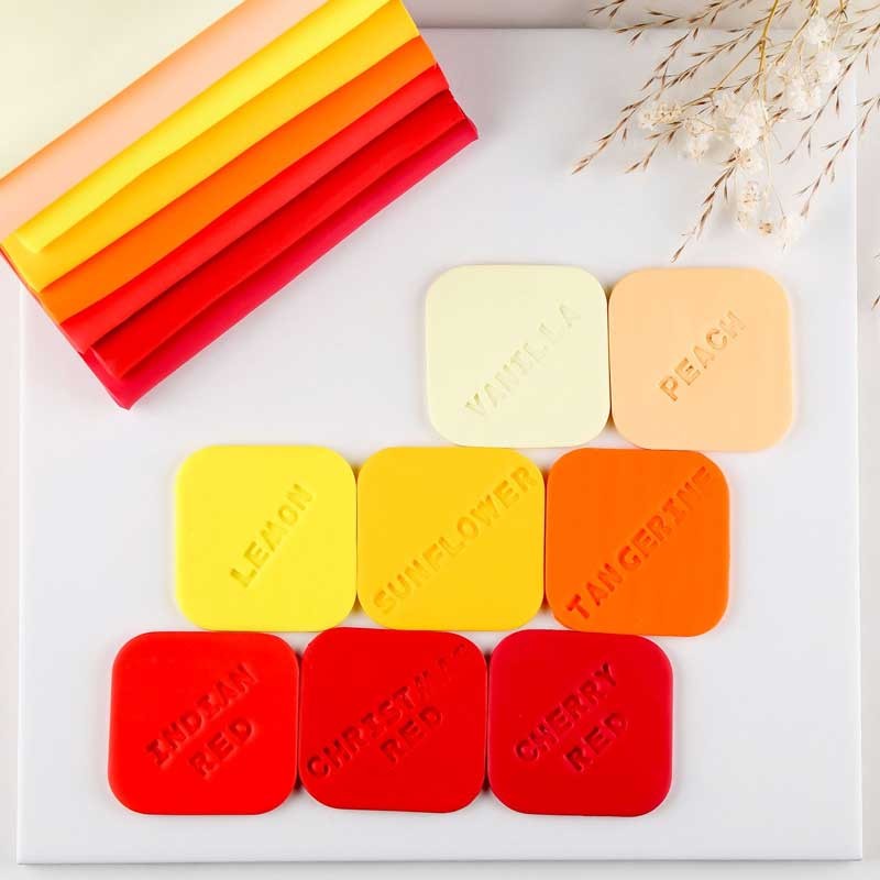 Modelina Fimo Soft Staedtler 57 g - 2P Czerwień świąteczna 03